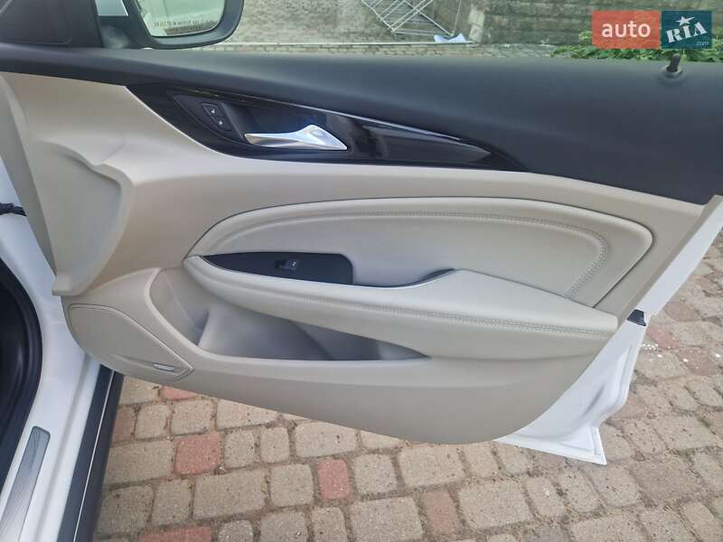 Седан Buick Regal 2018 в Харькове