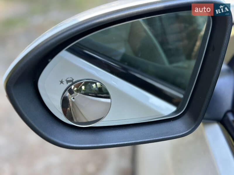 Седан Buick Regal 2018 в Киеве