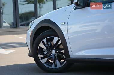Универсал Buick Regal 2018 в 