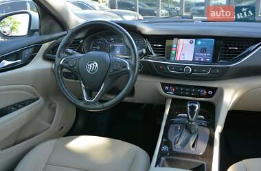 Универсал Buick Regal 2018 в 