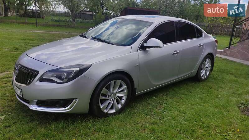 Седан Buick Regal 2013 в Рава-Русской