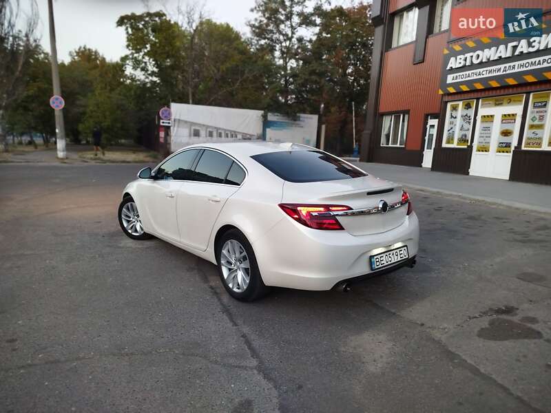 Седан Buick Regal 2015 в Николаеве