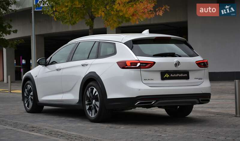 Седан Buick Regal 2018 в Киеве