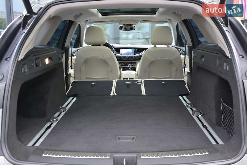 Седан Buick Regal 2018 в Киеве фото 48 Седан Buick Regal 2018 в Киеве