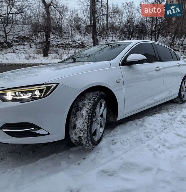 Седан Buick Regal 2018 в Киеве фото 4 Седан Buick Regal 2018 в Киеве