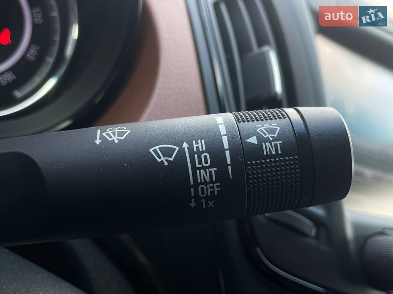 Седан Buick Regal 2016 в Киеве