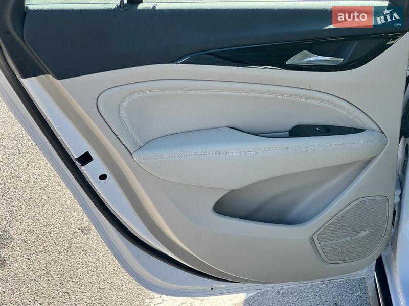 Седан Buick Regal 2018 в Києві