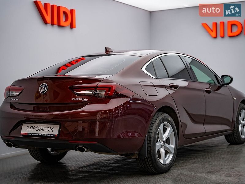Седан Buick Regal 2018 в Киеве