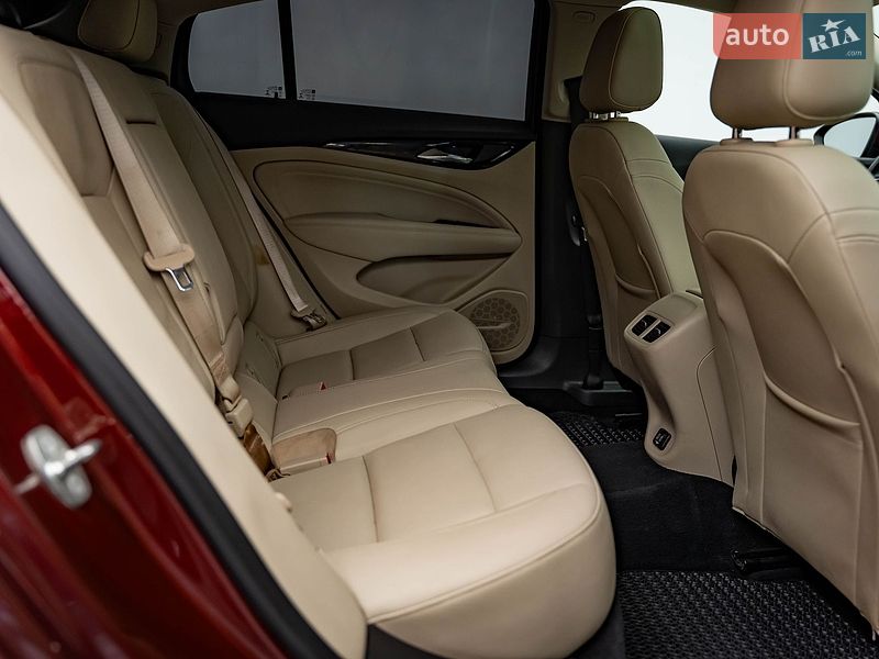 Седан Buick Regal 2018 в Киеве