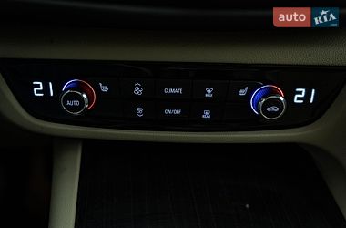 Седан Buick Regal 2018 в Киеве