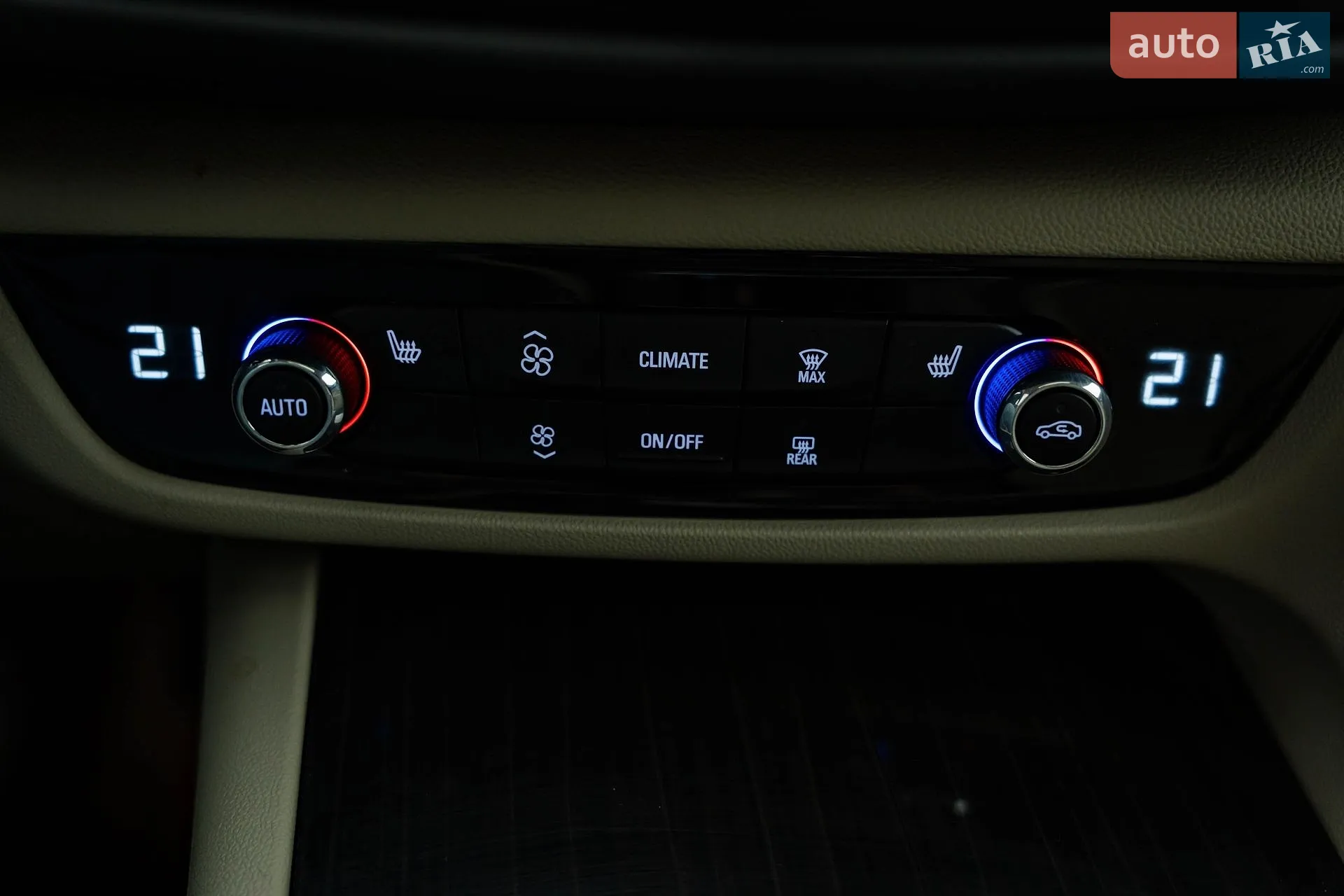 2018 Buick Regal - мініатюра 19