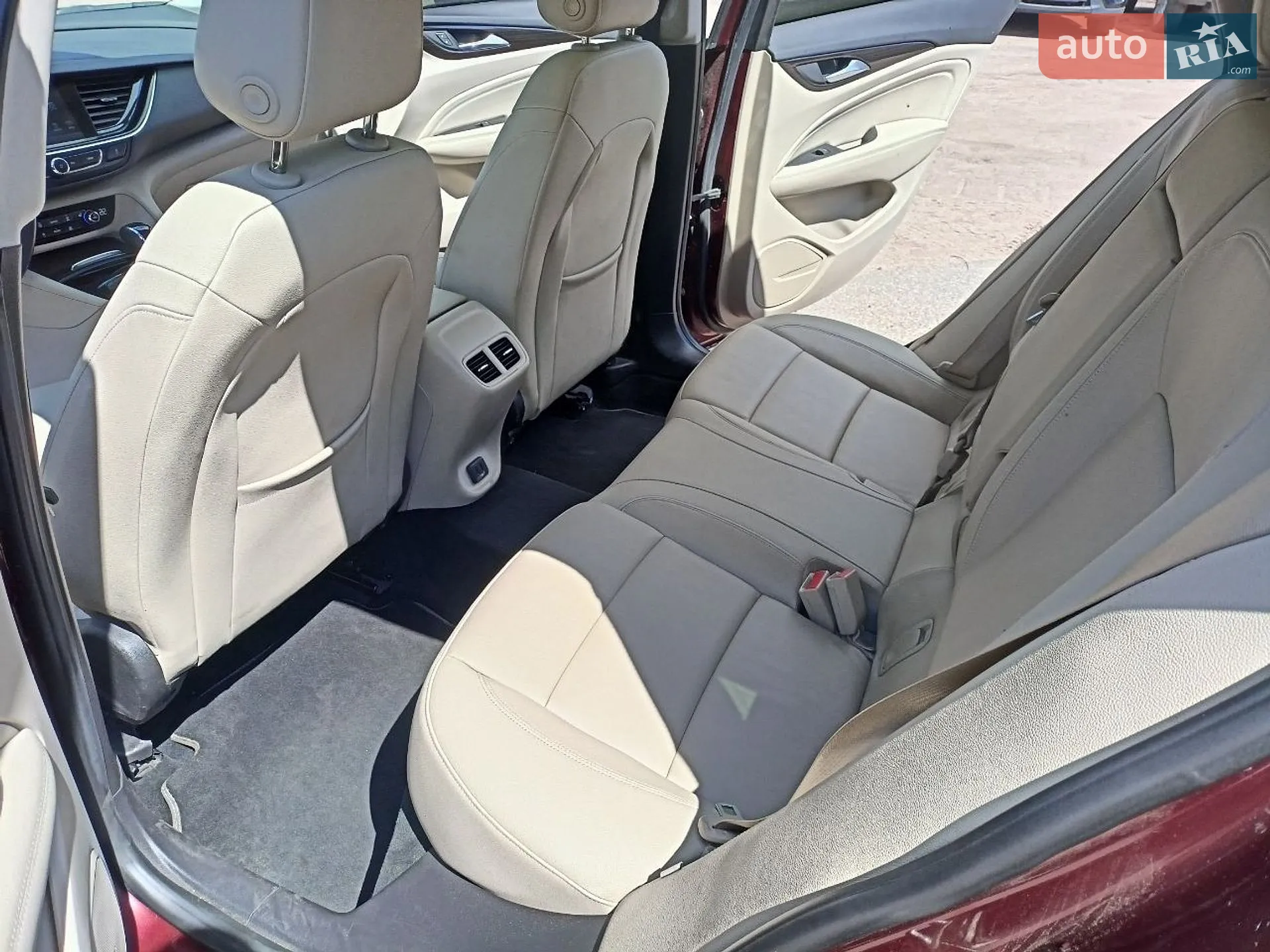 2017 Buick Regal - мініатюра 14