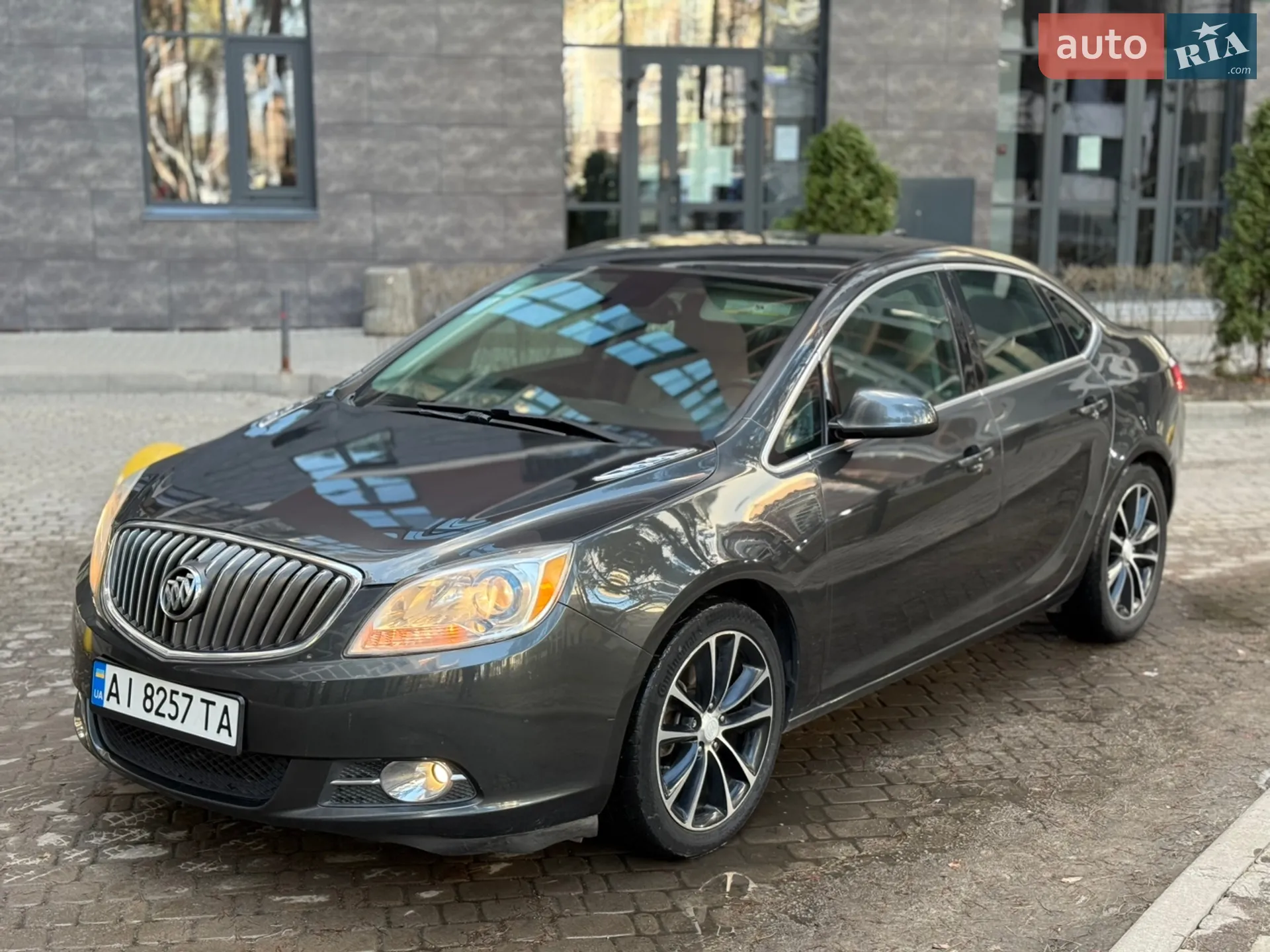 2016 Buick Verano - мініатюра 2