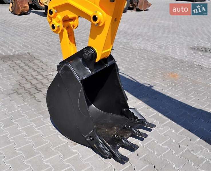 Экскаватор погрузчик Bull HD 100 2024 в Ровно