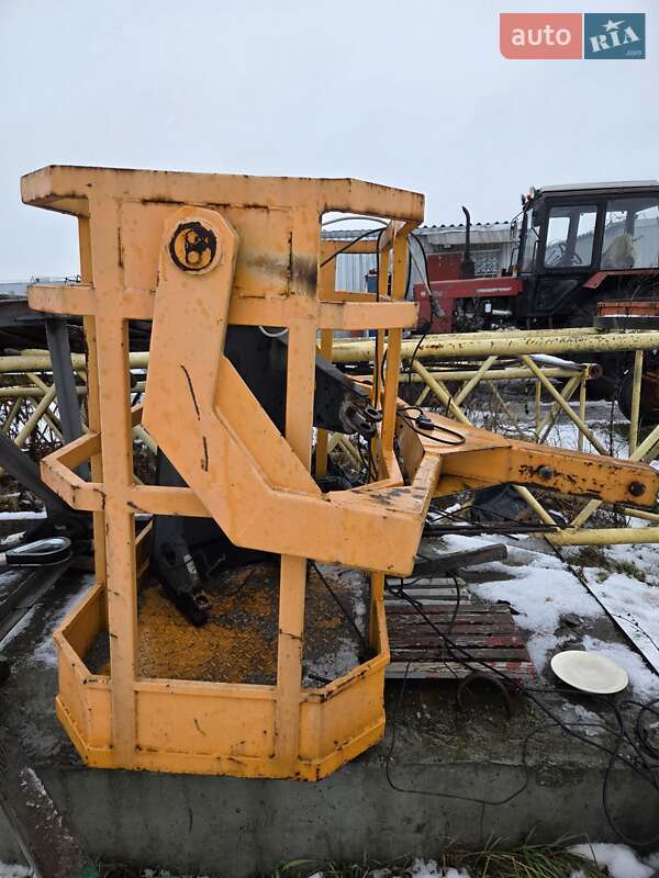 Автокран Bumar Fablok PS 1984 в Бориславі