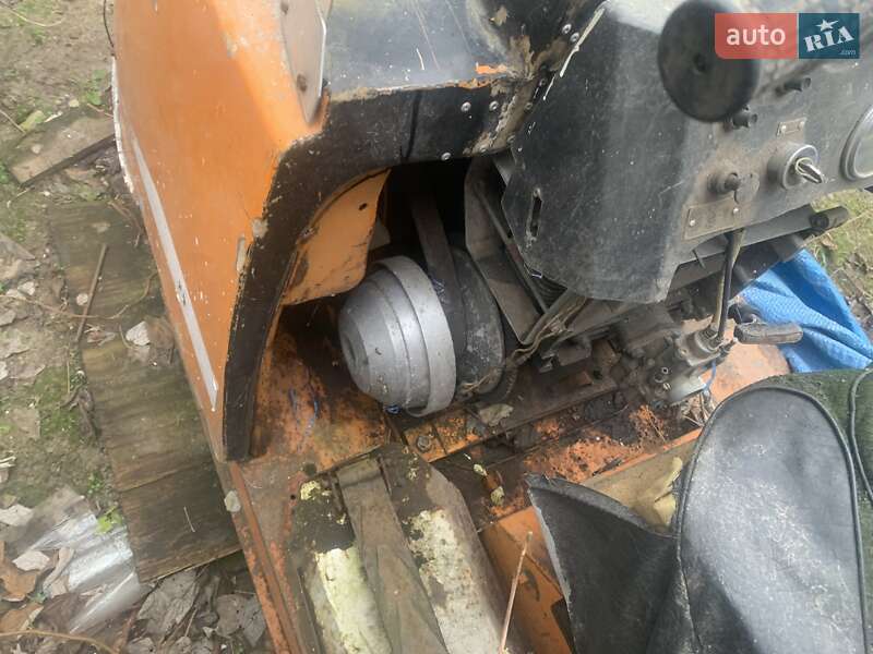 Гірські снігоходи Буран МД 1990 в Димері