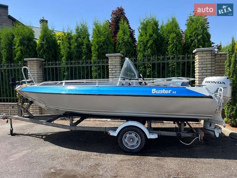 Катер Buster M 2008 в Киеве фото 3 Катер Buster M 2008 в Киеве