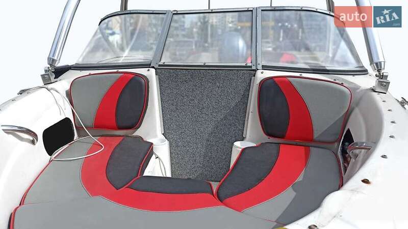 Катер Buster XXL 2008 в Києві