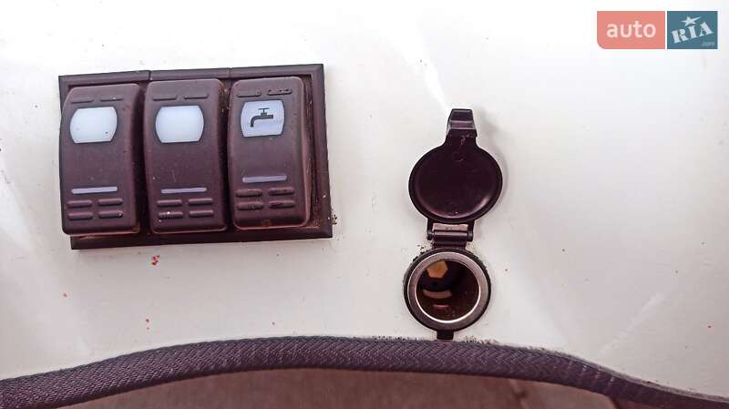 Катер Buster XXL 2008 в Києві