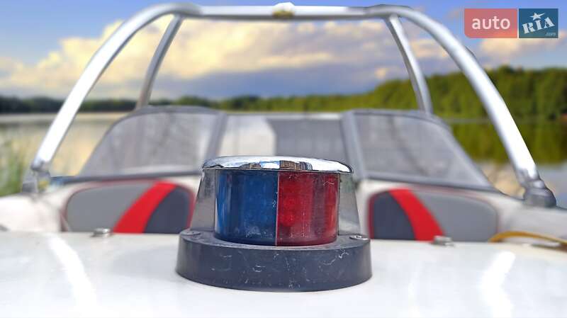 Катер Buster XXL 2008 в Києві