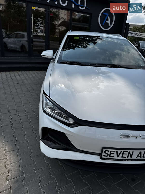 Хетчбек BYD E2 2025 в Чернівцях фото 13 Хетчбек BYD E2 2025 в Чернівцях