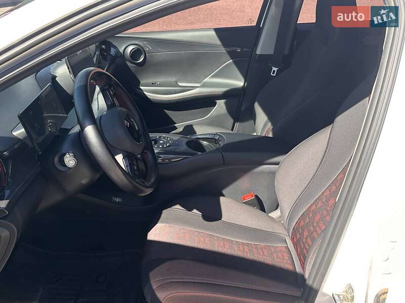 Хэтчбек BYD E2 2024 в Одессе