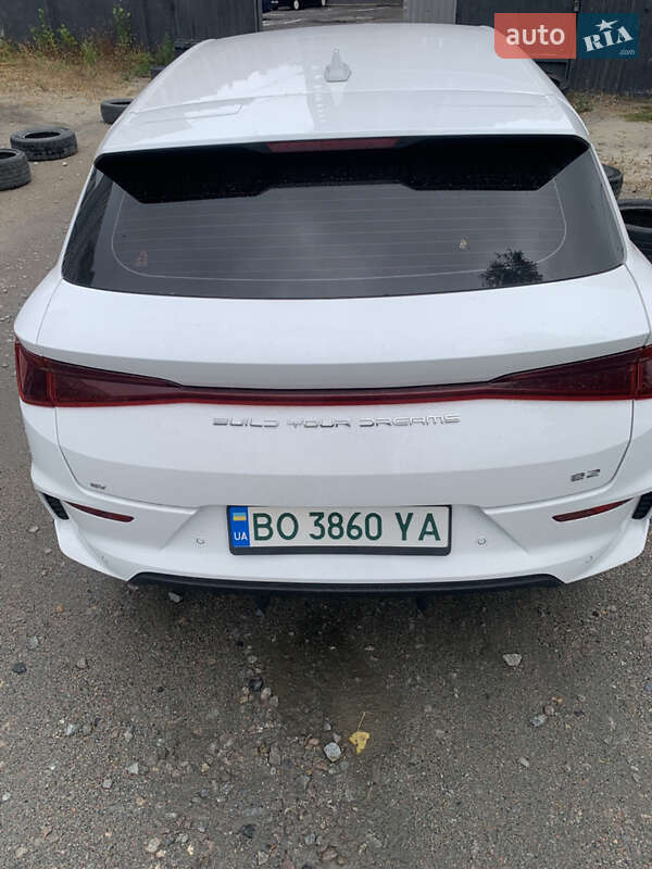 Хэтчбек BYD E2 2022 в Киеве фото 5 Хэтчбек BYD E2 2022 в Киеве