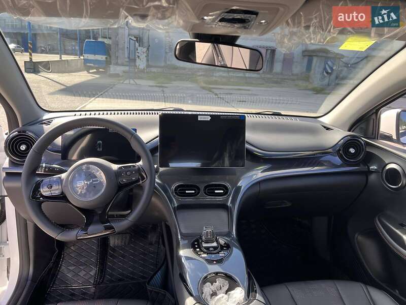 Хетчбек BYD E2 2025 в Одесі фото 6 Хетчбек BYD E2 2025 в Одесі