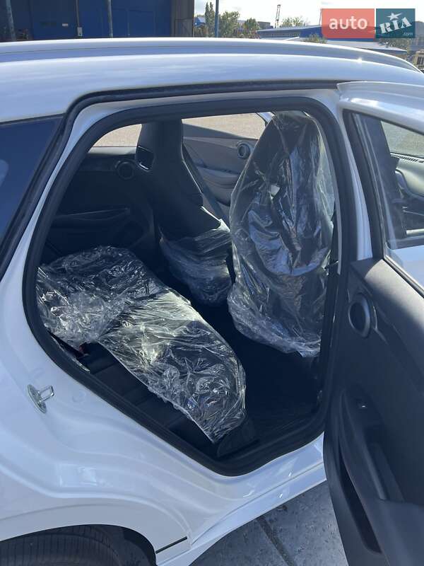 Хетчбек BYD E2 2025 в Одесі фото 9 Хетчбек BYD E2 2025 в Одесі