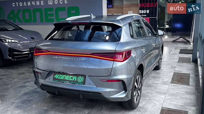 Хэтчбек BYD E2 2023 в Киеве