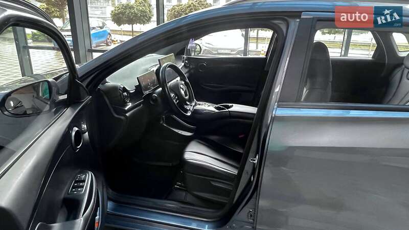 Хэтчбек BYD E2 2023 в Киеве