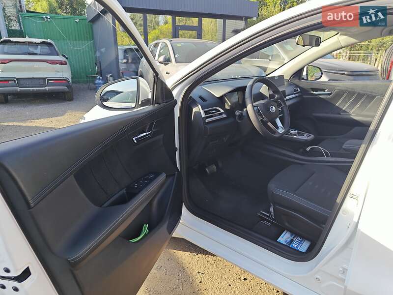 Хэтчбек BYD E2 2022 в Киеве фото 25 Хэтчбек BYD E2 2022 в Киеве