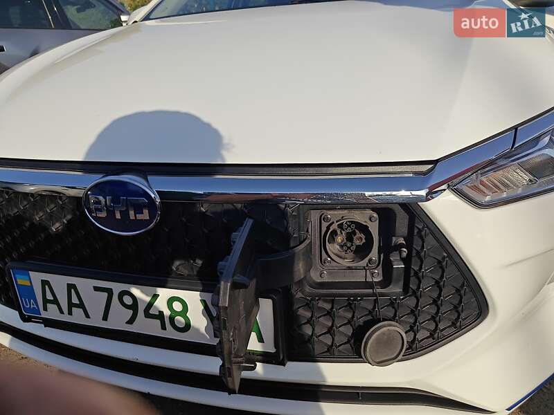 Хэтчбек BYD E2 2022 в Киеве фото 59 Хэтчбек BYD E2 2022 в Киеве