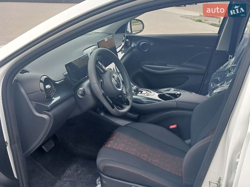 Хэтчбек BYD E2 2025 в Полтаве