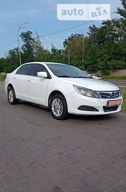 Седан BYD E5 2019 в Киеве