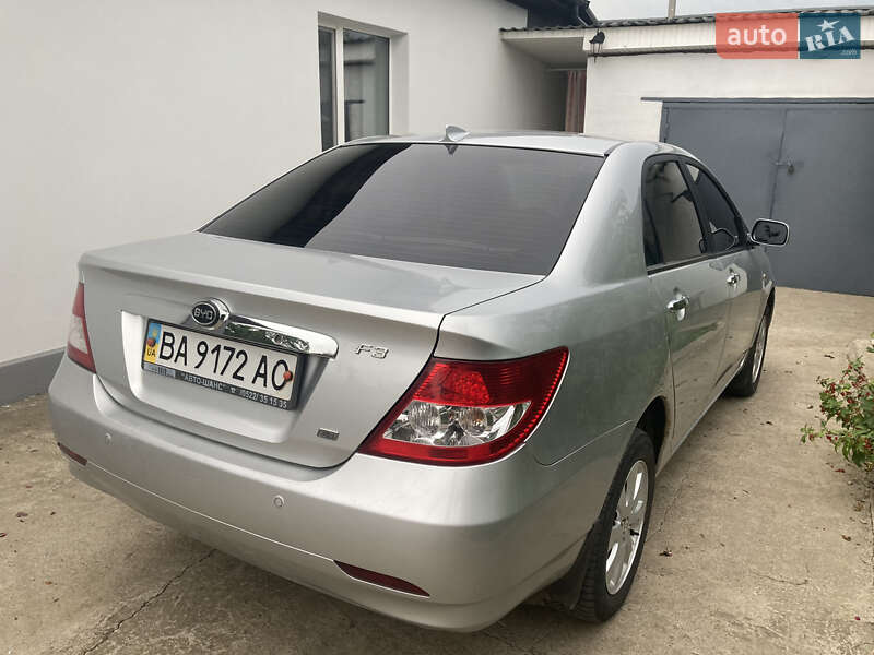 Седан BYD F3 2013 в Благовещенском