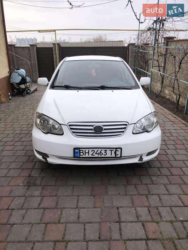 BYD F3 2013