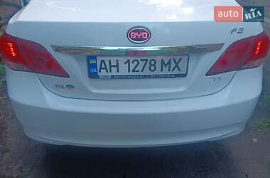 Седан BYD F3 2013 в 