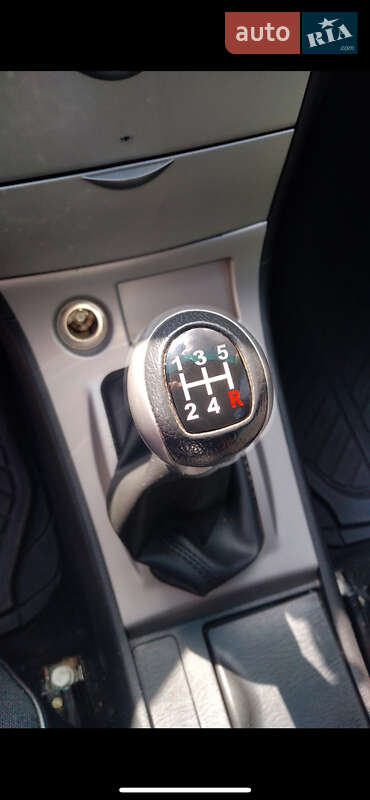 Седан BYD F3 2013 в Дніпрі