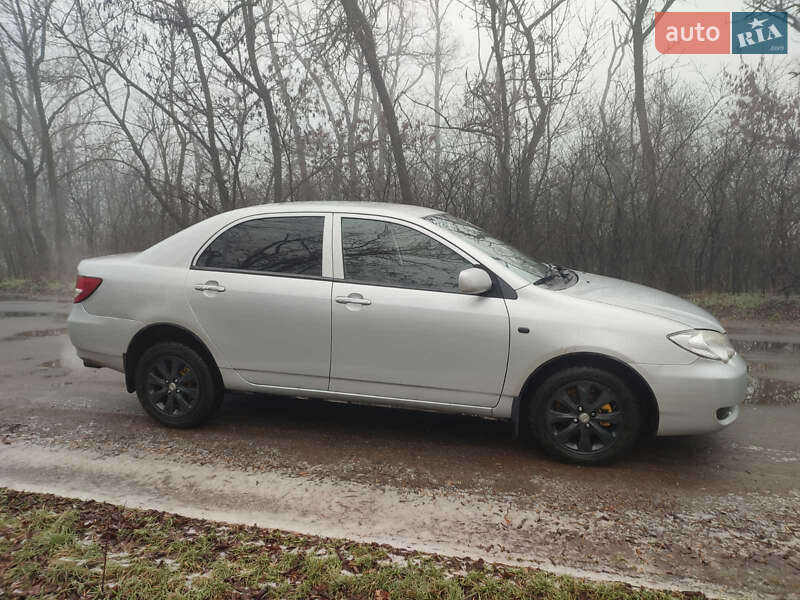 Седан BYD F3 2013 в Кривому Розі