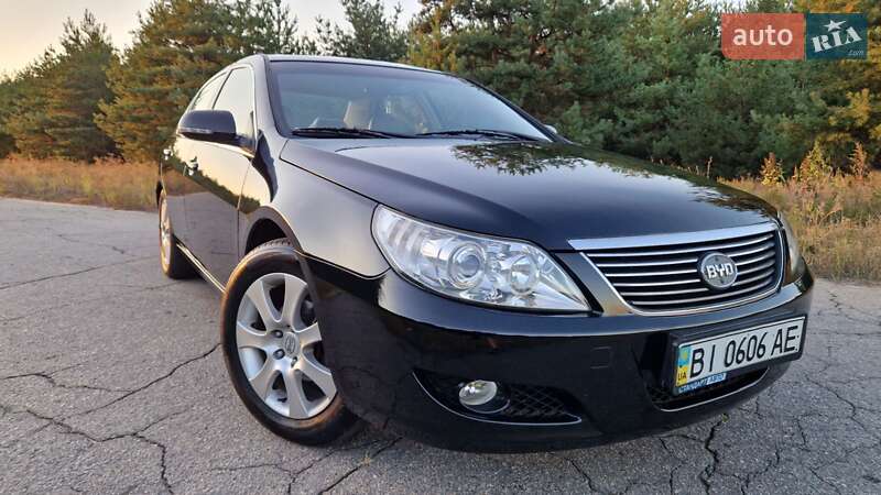 Седан BYD F6 2012 в 