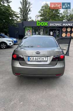 Седан BYD G3 2012 в 