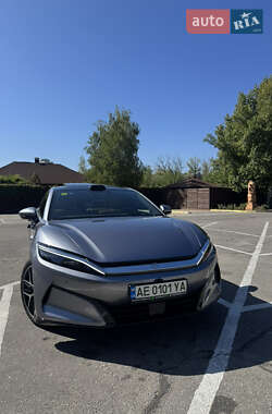 Седан BYD Han L 2025 в 