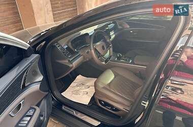 Седан BYD Han 2023 в 