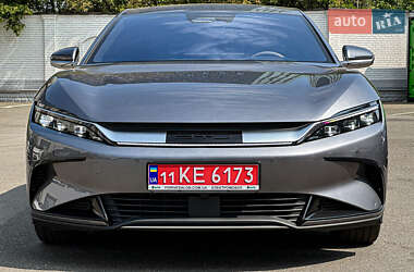 Седан BYD Han 2024 в 