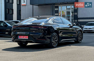Седан BYD Han 2024 в 