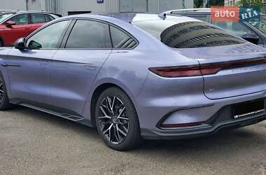 Седан BYD Han 2024 в 