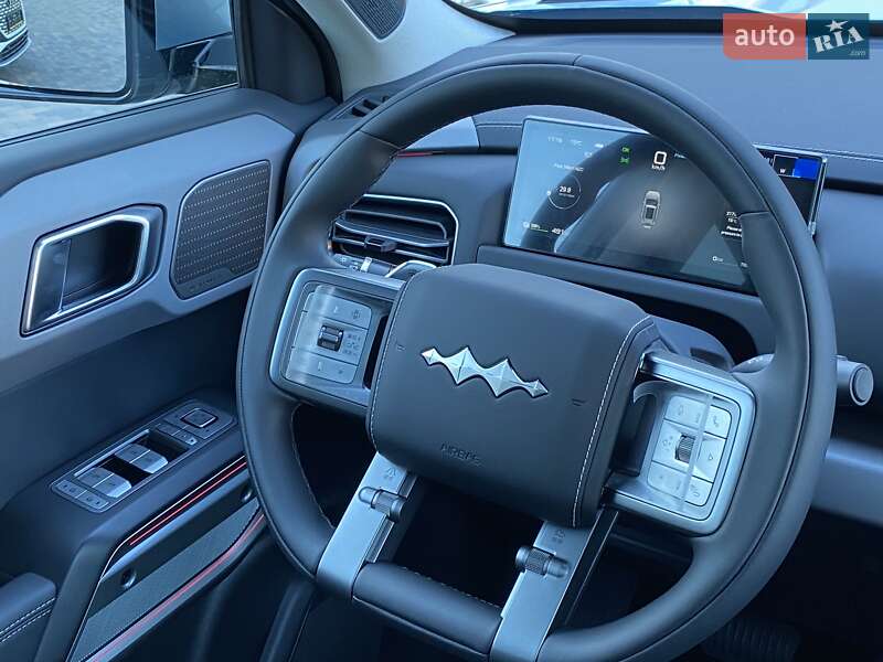 Позашляховик / Кросовер BYD Leopard 3 2025 в Погребах