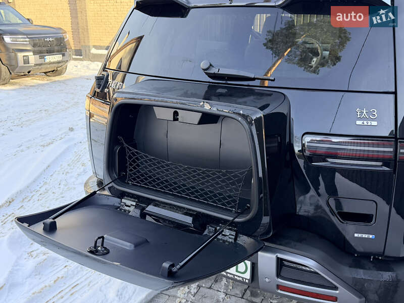 Внедорожник / Кроссовер BYD Leopard 3 2025 в Киеве