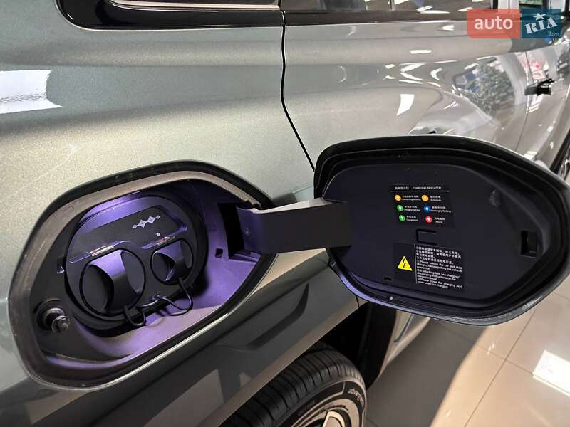 Внедорожник / Кроссовер BYD Leopard 3 2025 в Днепре